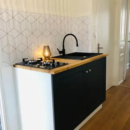 Le B Apartment